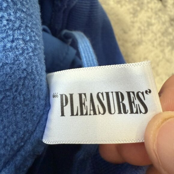 Y2K Pleasures Mars Sherpa Shorts - Picture 8 of 8